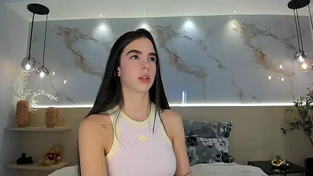 SolAvelar online show from May 2026 11:31:01 PM