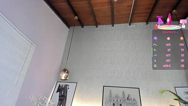 Snapshot of SolAvelar chatting on February 2026 02:45:02 AM SolAvelar online show from February 2026 02:45:02 AM