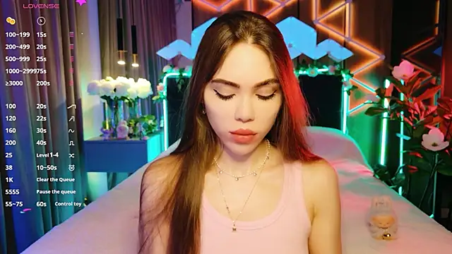 MimiFors online show from September 2025 05:01:01 PM