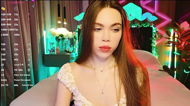 MimiFors online show from October 2025 03:16:02 PM