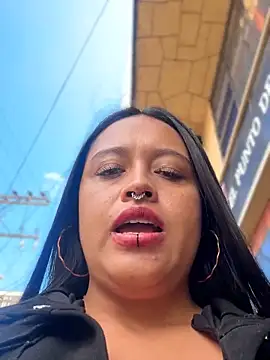 Snapshot of -Mia1 chatting on November 2025 03:38:02 PM -Mia1 online show from November 2025 03:38:02 PM