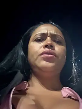 Snapshot of -Mia1 chatting on October 2025 12:33:02 AM -Mia1 online show from October 2025 12:33:02 AM