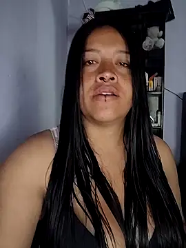 Snapshot of -Mia1 chatting on September 2025 04:18:01 PM -Mia1 online show from September 2025 04:18:01 PM