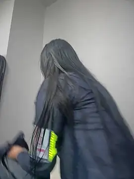 Snapshot of -Mia1 chatting on February 2026 12:07:01 PM -Mia1 online show from February 2026 12:07:01 PM