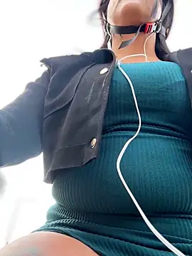 -Mia1 online show from April 2026 12:18:02 PM