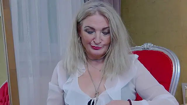 Snapshot of Allura_Jenson chatting on October 2025 06:42:01 PM Allura Jenson online show from October 2025 06:42:01 PM