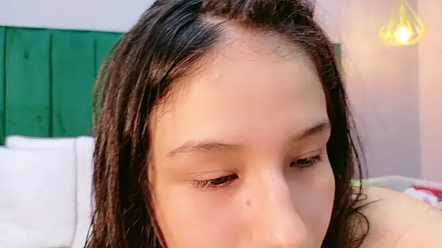 Ashley Evans22 online show from February 2026 08:30:02 PM