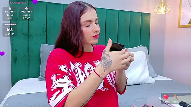 Ashley Evans22 online show from April 2026 08:58:02 PM