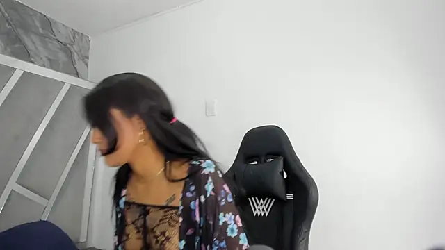 babilett online show from December 2025 08:34:02 PM