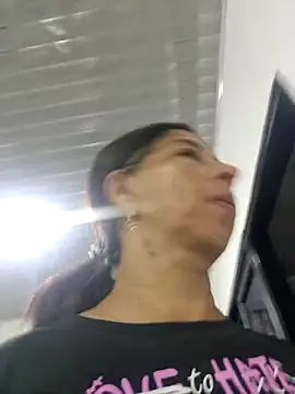 maleja23 online show from October 2025 12:58:02 AM