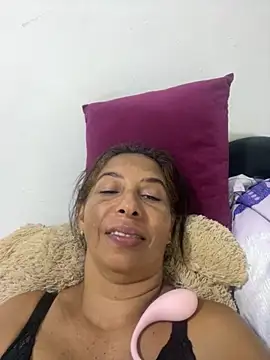 maleja23 online show from November 2025 02:56:01 AM