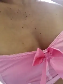 maleja23 online show from October 2025 11:37:01 PM