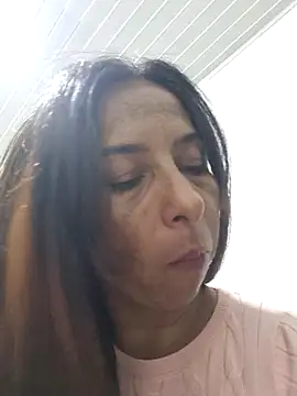 maleja23 online show from September 2025 01:42:01 AM