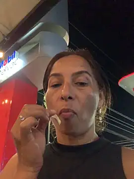 maleja23 online show from October 2025 12:56:02 AM