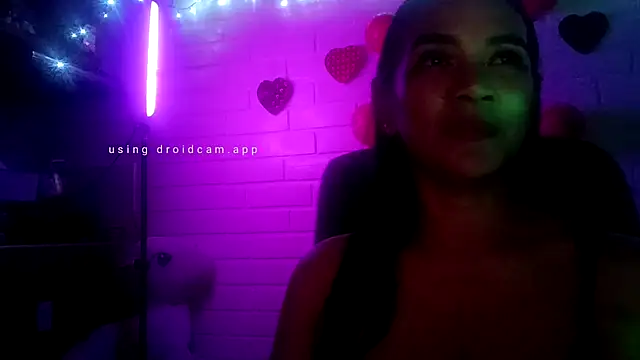 MiiaVelasquez online show from February 2026 02:41:01 AM