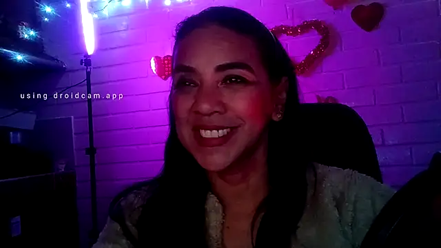 MiiaVelasquez online show from February 2026 04:45:01 AM