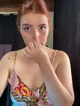 Snapshot of CoraVibes chatting on October 2025 12:03:01 PM CoraVibes online show from October 2025 12:03:01 PM