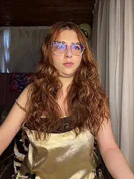 CoraVibes online show from February 2026 12:27:01 PM