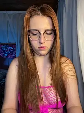 CoraVibes online show from February 2026 12:23:01 PM