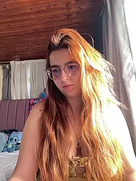 CoraVibes online show from May 2026 12:26:02 PM