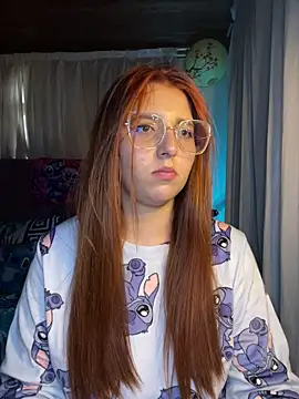 CoraVibes online show from January 2026 07:12:01 PM