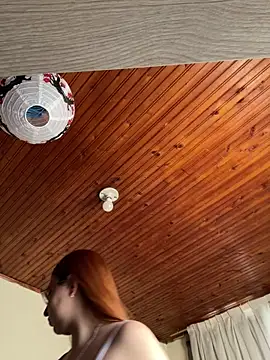 CoraVibes online show from March 2026 12:45:01 PM