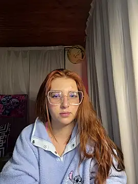 CoraVibes online show from February 2026 12:21:01 PM