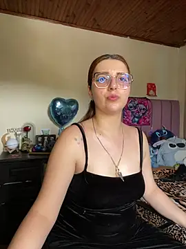 CoraVibes online show from March 2026 08:57:01 PM