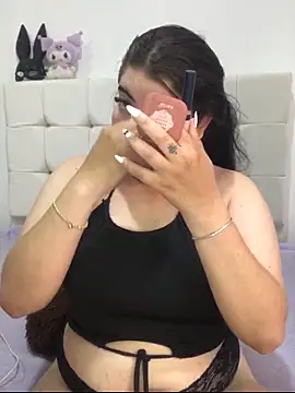 Kuromy x online show from April 2026 06:10:02 PM