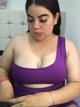 Kuromy x online show from April 2026 07:26:02 PM