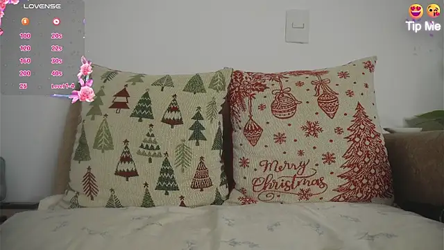 Roxybeautyy online show from March 2026 09:34:01 AM