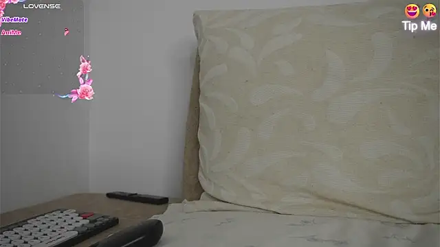 Roxybeautyy online show from March 2026 09:20:02 AM