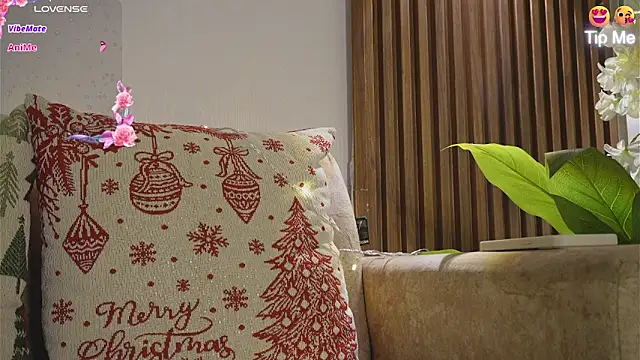 Roxybeautyy online show from November 2025 09:24:02 AM