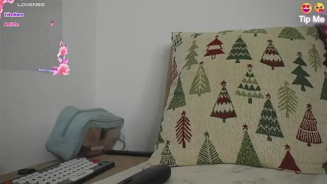 Roxybeautyy online show from March 2026 09:20:01 AM