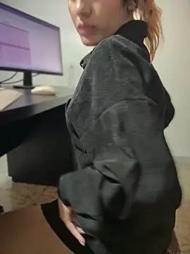 MelissaAlCapone online show from February 2026 08:25:01 PM