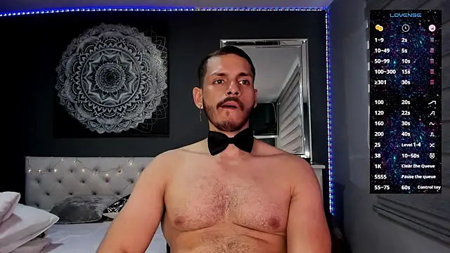 TianZilac online show from October 2025 05:46:02 PM