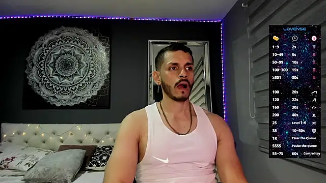 TianZilac online show from October 2025 11:25:02 PM