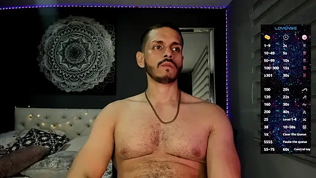 TianZilac online show from October 2025 02:00:02 AM