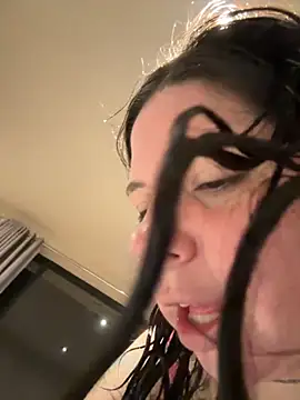 LaGueraDelMar online show from October 2025 08:59:01 AM