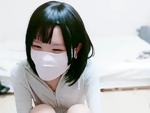 maika chan online show from September 2025 01:00:01 PM
