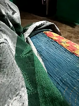 Snapshot of Radha8080 chatting on November 2025 04:22:02 PM Radha8080 online show from November 2025 04:22:02 PM