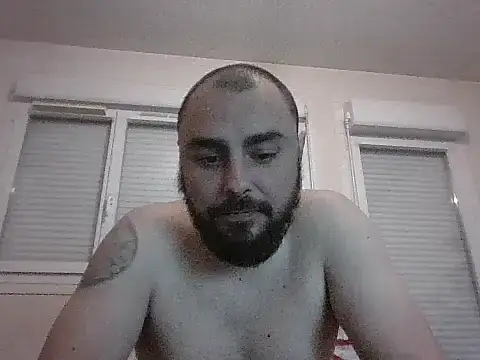 Snapshot of Adeptedufist chatting on May 2026 01:14:02 AM Adeptedufist online show from May 2026 01:14:02 AM