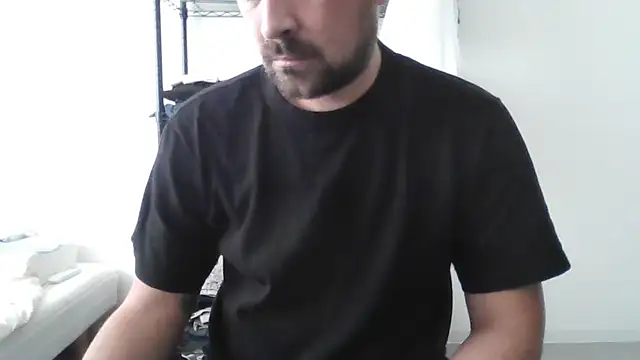 Snapshot of hornyjoe_xxx chatting on November 2025 05:23:01 AM hornyjoe xxx online show from November 2025 05:23:01 AM