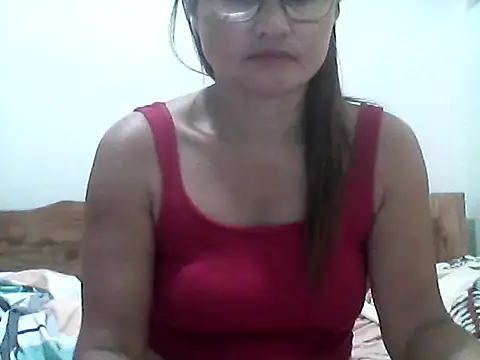 nathalie0045 online show from May 2026 10:17:01 PM