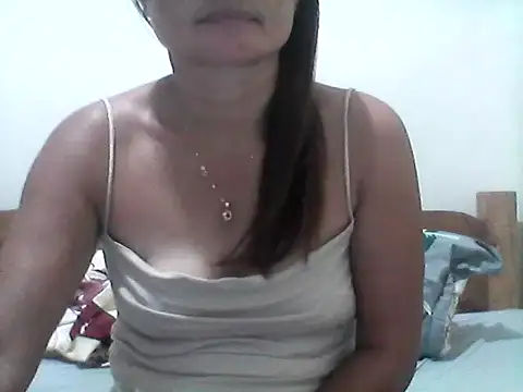 nathalie0045 online show from March 2026 10:59:01 PM