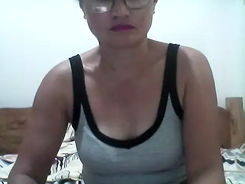 Snapshot of nathalie0045 chatting on June 2026 10:47:01 PM nathalie0045 online show from June 2026 10:47:01 PM