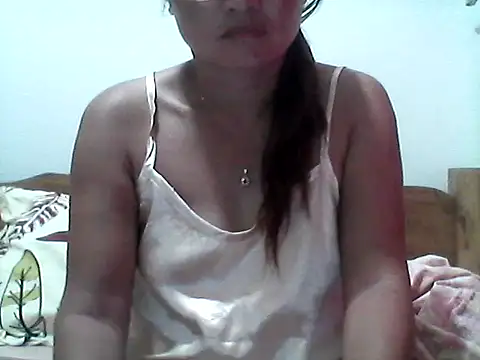 nathalie0045 online show from October 2025 08:10:02 PM