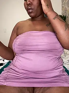 fatpussydallx online show from June 2026 06:47:02 AM