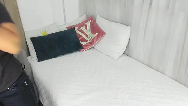 zusan king  online show from March 2026 03:14:02 AM