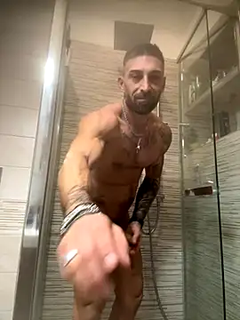 GmGit online show from October 2025 05:13:02 PM